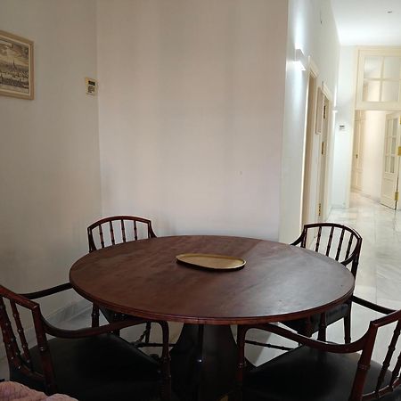 Charming Bright Apartment With Balconies On Cuesta Del Rosario Sevilla Buitenkant foto